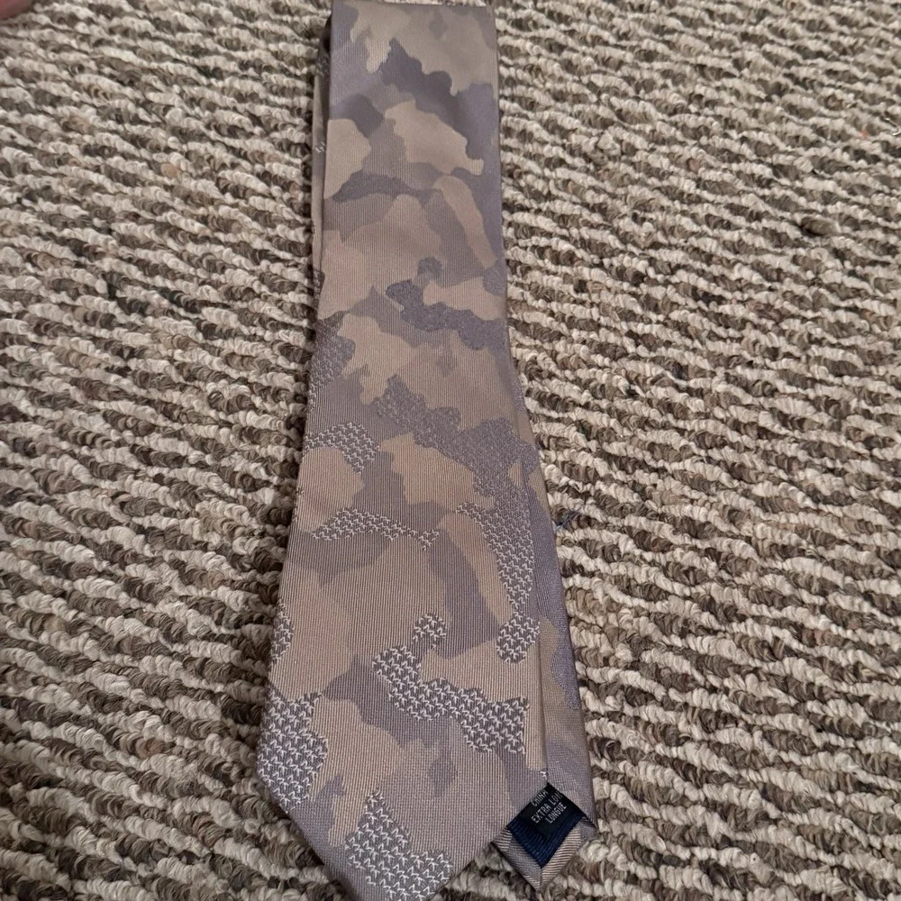 Michael‎ Kors Tie Camo Extra Long Silk Travel Coastal Southern